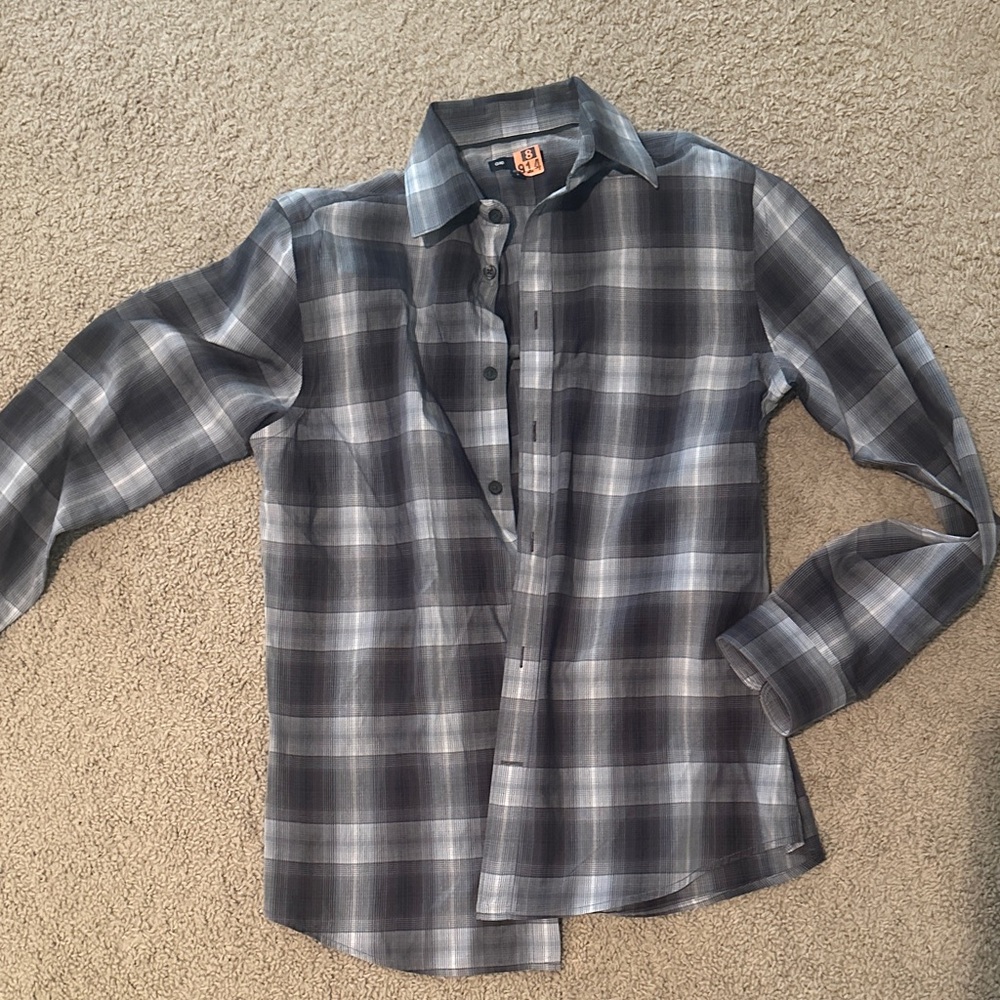 GAP Men's Charcoal Plaid Button Down Shirt